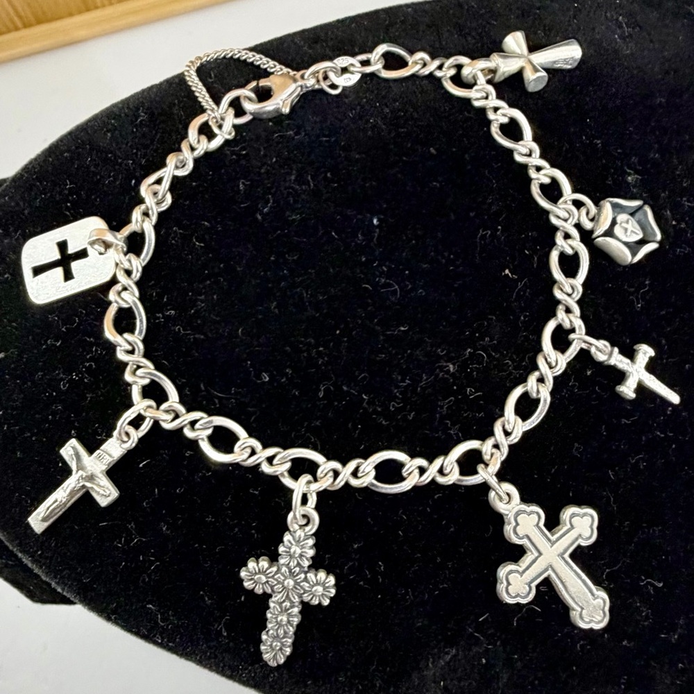 JAMES AVERY Sterling Silver 7 Crosses Twist Charm Bracelet; 4 RETIRED Charms